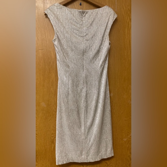 Cache shiny silver dress - Picture 2 of 6